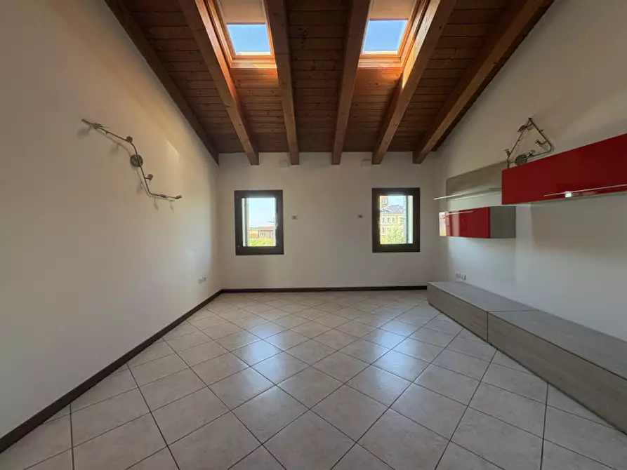 Immagine 2 di Appartamento in vendita  in Via Roma a Pontelongo
