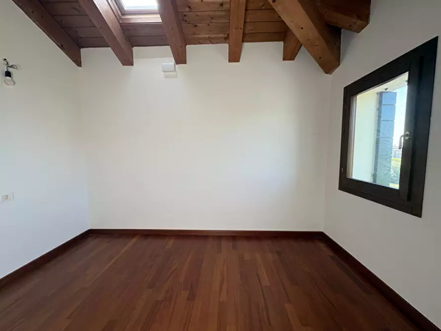 Immagine 10 di Appartamento in vendita  in Via Roma a Pontelongo