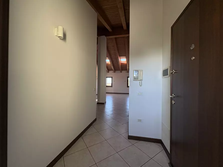 Immagine 21 di Appartamento in vendita  in Via Roma a Pontelongo