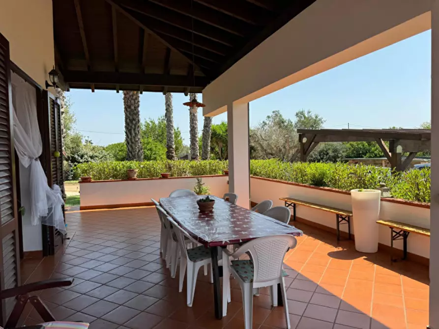Immagine 27 di Villa in vendita  in Strada Vicinale Fiusco a Tuglie