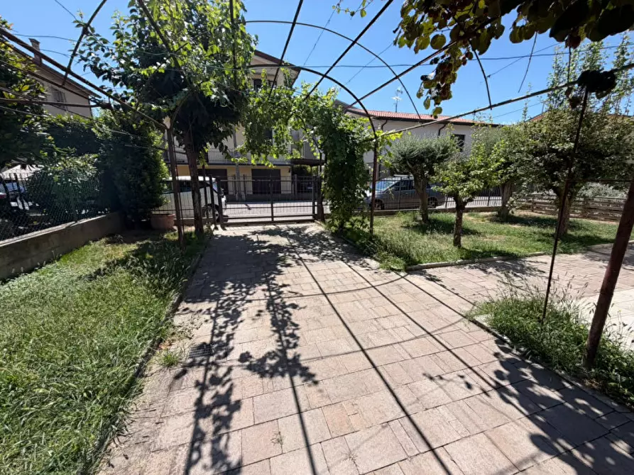 Immagine 2 di Casa bifamiliare in vendita  in Via Capitanio a Spinea