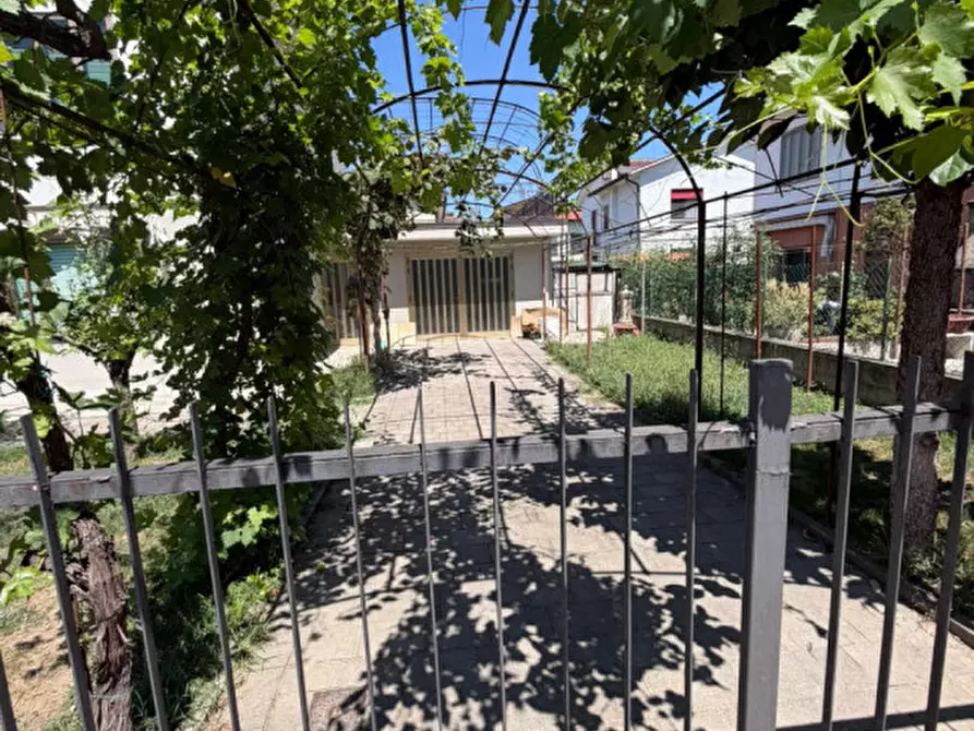 Immagine 3 di Casa bifamiliare in vendita  in Via Capitanio a Spinea