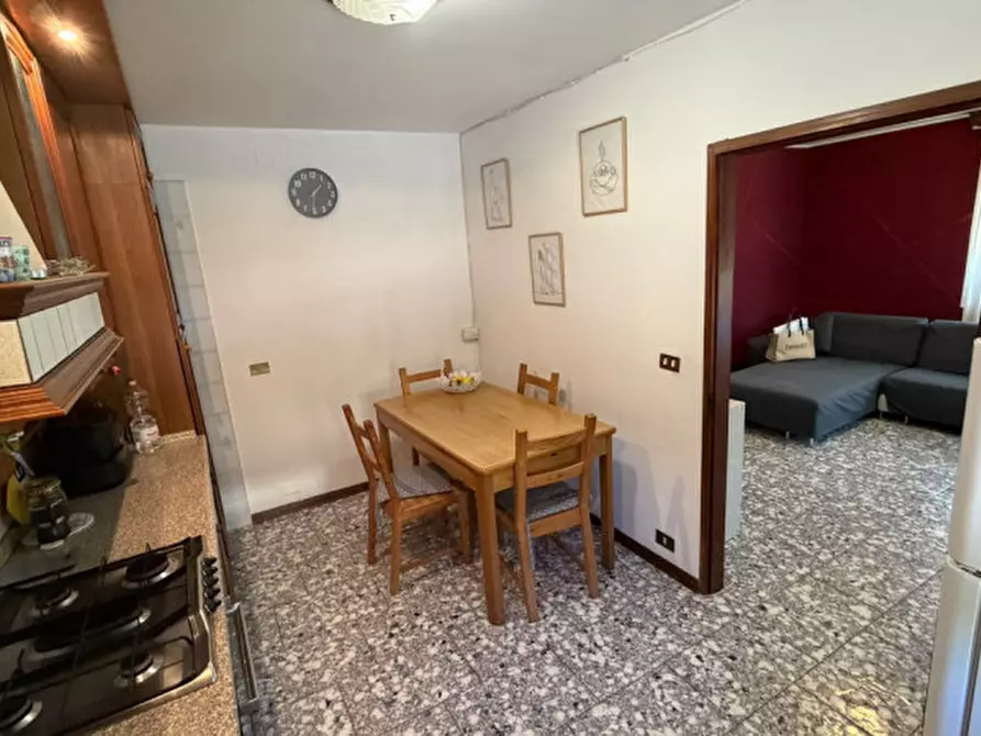 Immagine 7 di Casa bifamiliare in vendita  in Via Capitanio a Spinea