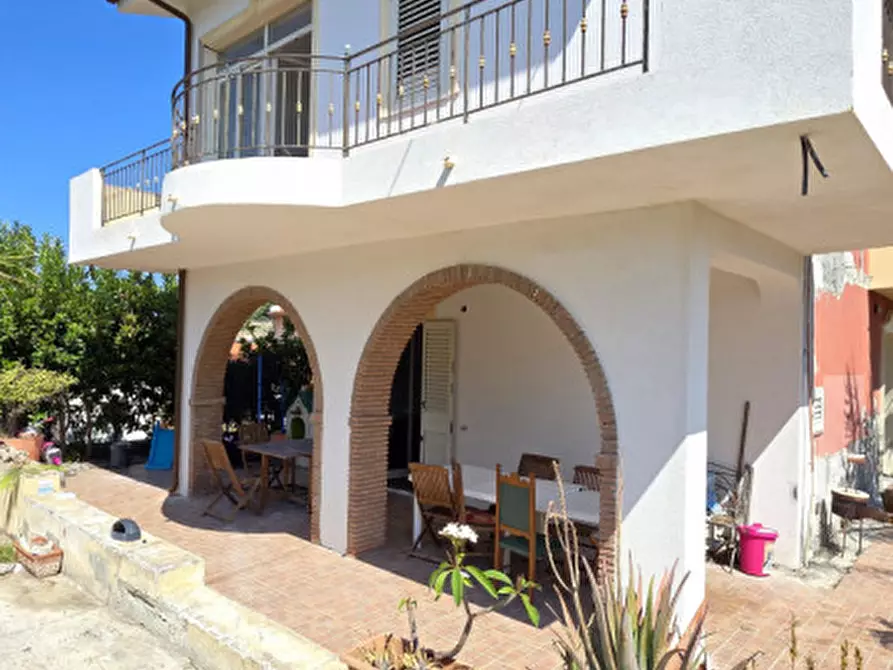 Immagine 8 di Villa in vendita  in via salita monte trino a Milazzo