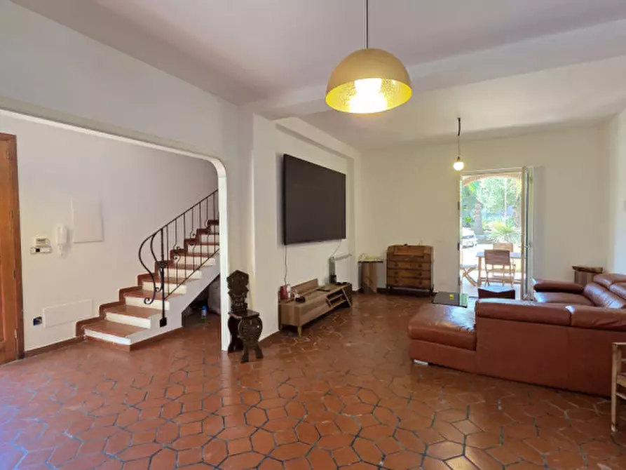 Immagine 13 di Villa in vendita  in via salita monte trino a Milazzo