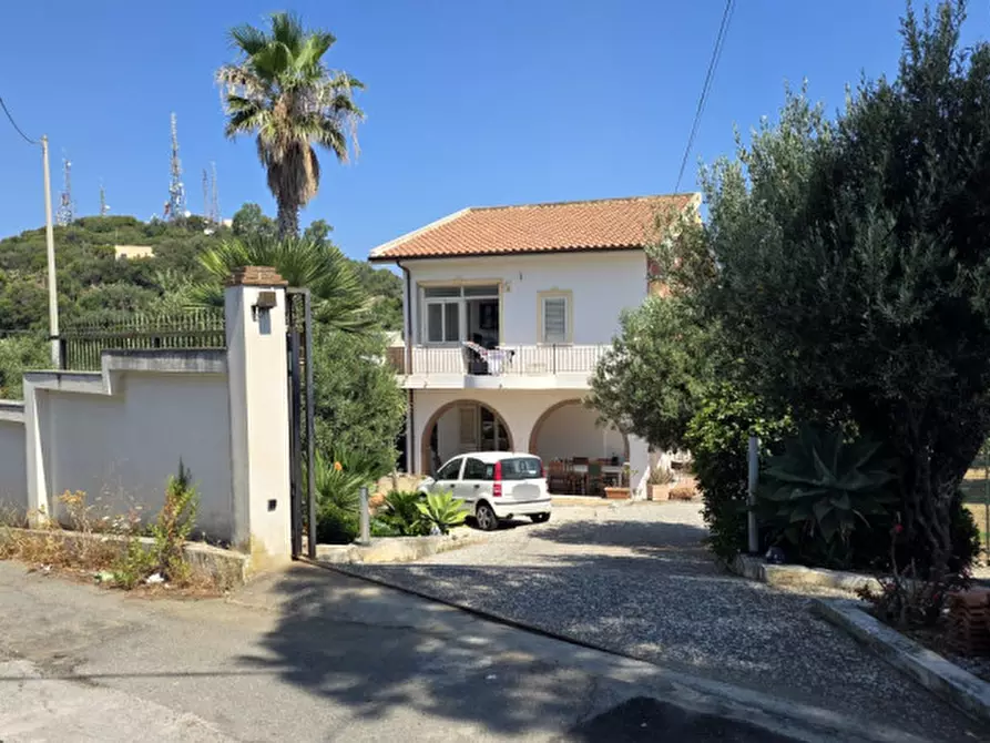 Immagine 38 di Villa in vendita  in via salita monte trino a Milazzo