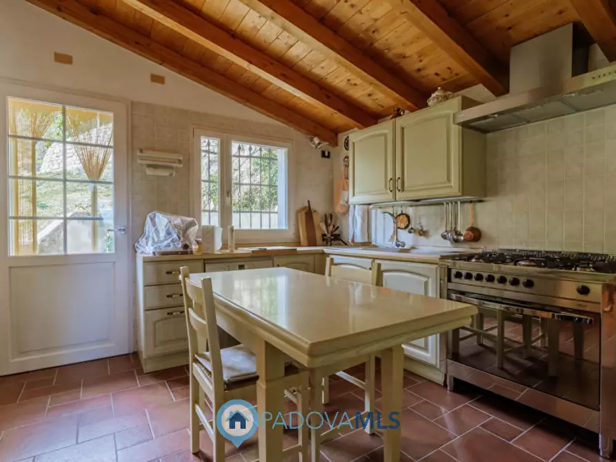 Immagine 17 di Villa in vendita  in Via Fratelli Cervi a Galzignano Terme