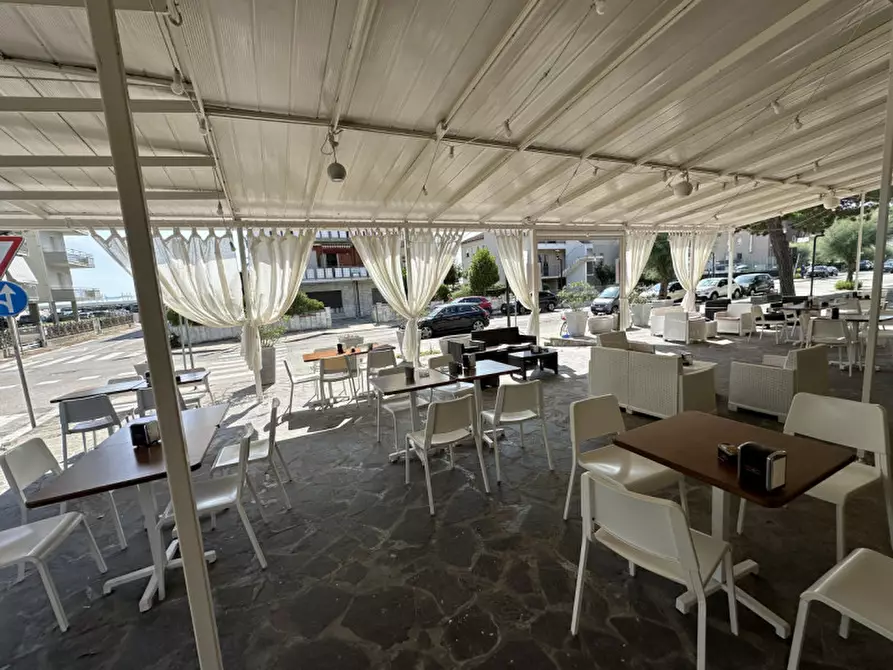 Immagine 3 di Attività commerciale in vendita  in Viale Romagna 412 a Ravenna