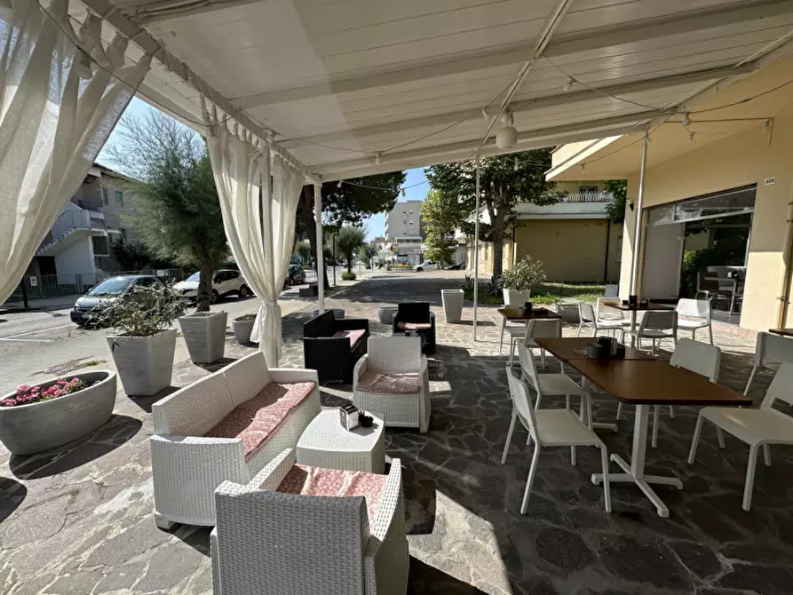 Immagine 6 di Attività commerciale in vendita  in Viale Romagna 412 a Ravenna