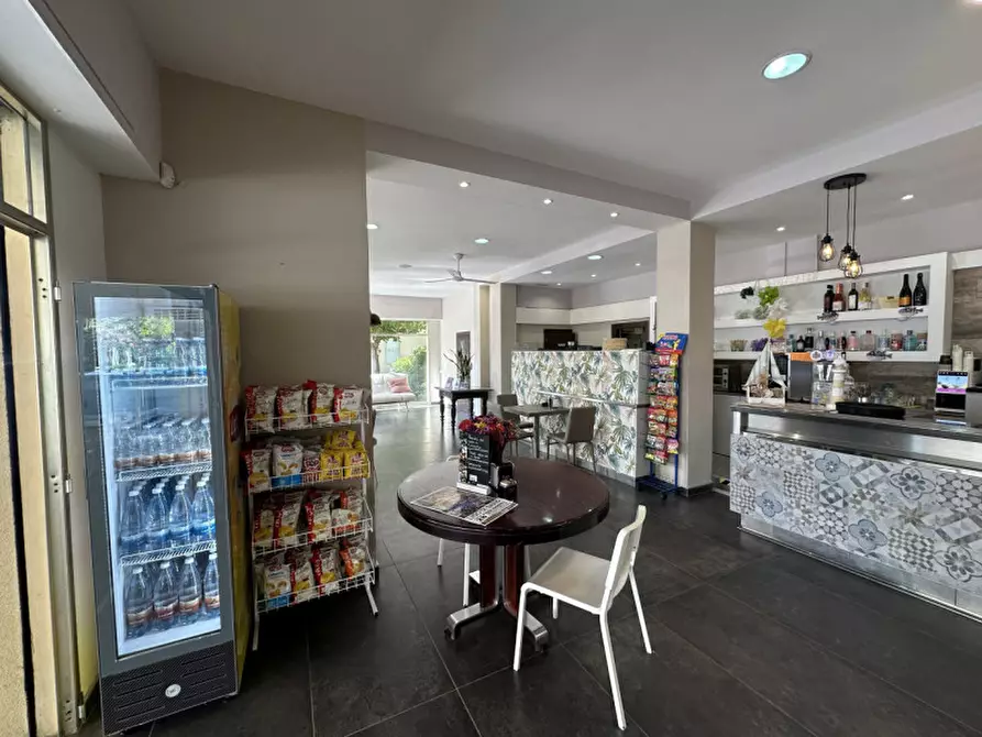 Immagine 14 di Attività commerciale in vendita  in Viale Romagna 412 a Ravenna