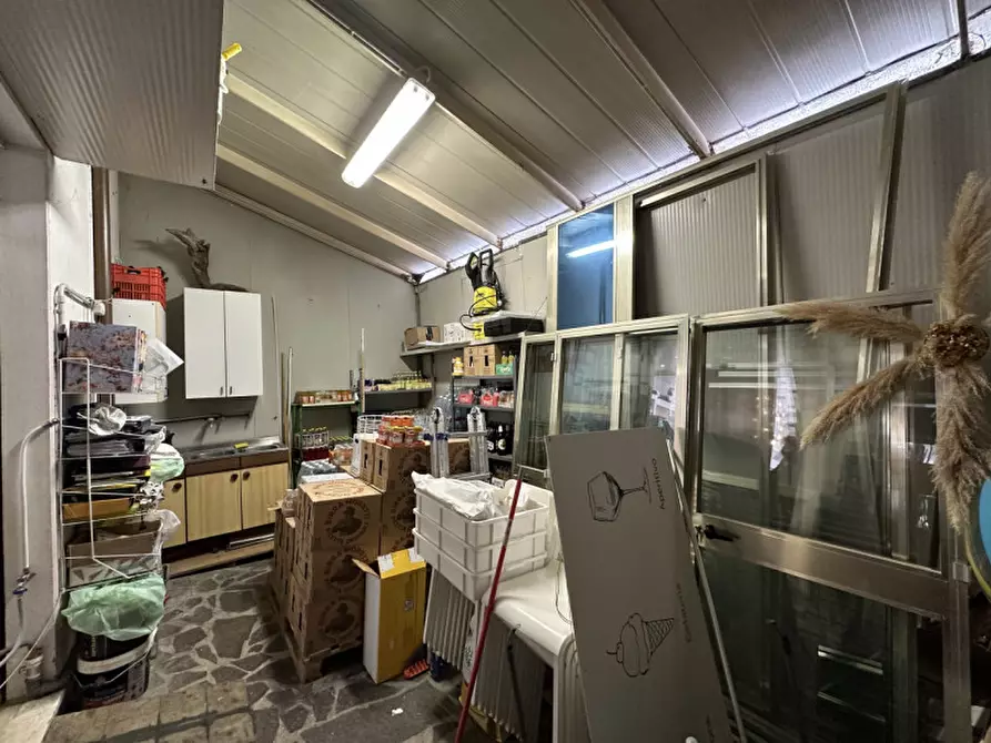 Immagine 30 di Attività commerciale in vendita  in Viale Romagna 412 a Ravenna
