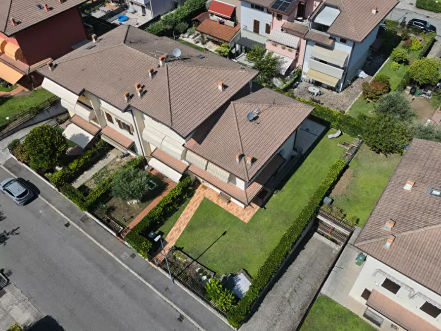 Immagine 38 di Villetta a schiera in vendita  in Via Luciano Manara a San Giovanni Lupatoto