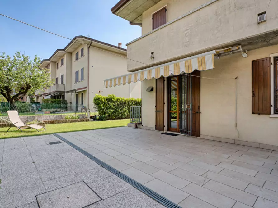 Immagine 47 di Villetta a schiera in vendita  in Via Luciano Manara a San Giovanni Lupatoto