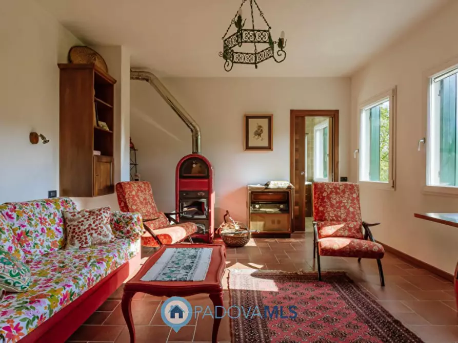 Immagine 13 di Villa in vendita  in via fratelli cervi a Galzignano Terme