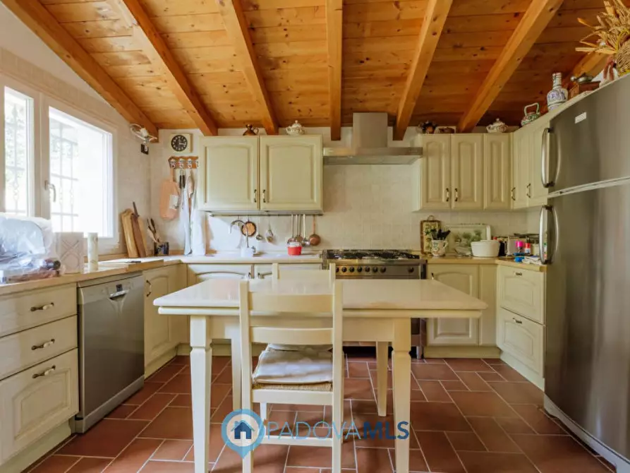 Immagine 21 di Villa in vendita  in via fratelli cervi a Galzignano Terme