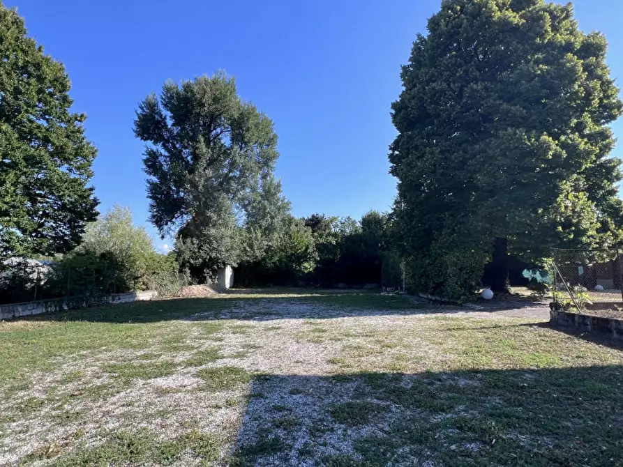 Immagine 19 di Negozio in vendita  in Via Ca' d'Oro a Bolzano Vicentino