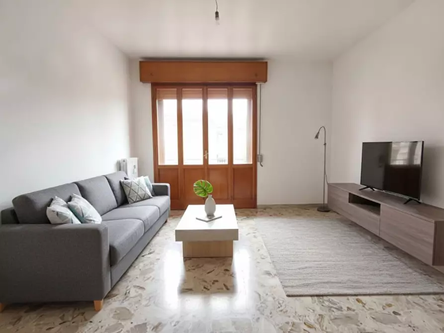 Immagine 1 di Appartamento in vendita  in Via Ercole Lelli a Bologna
