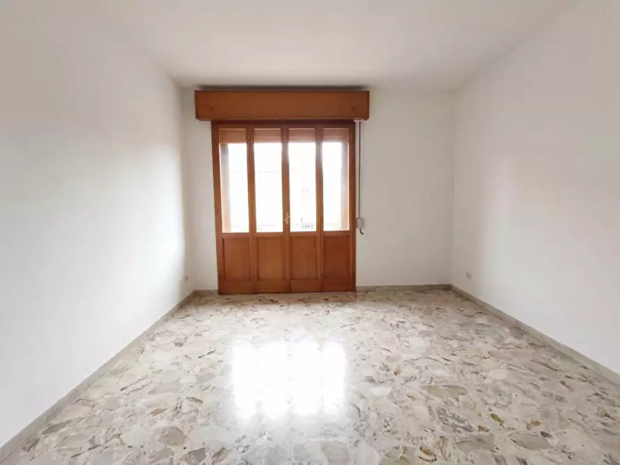 Immagine 3 di Appartamento in vendita  in Via Ercole Lelli a Bologna