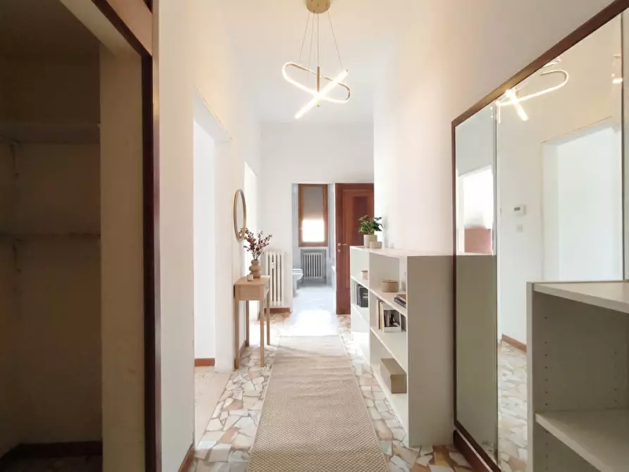 Immagine 4 di Appartamento in vendita  in Via Ercole Lelli a Bologna