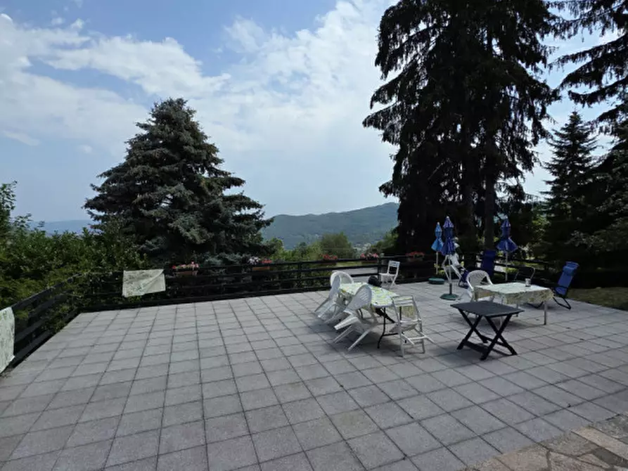 Immagine 7 di Appartamento in vendita  a Viola
