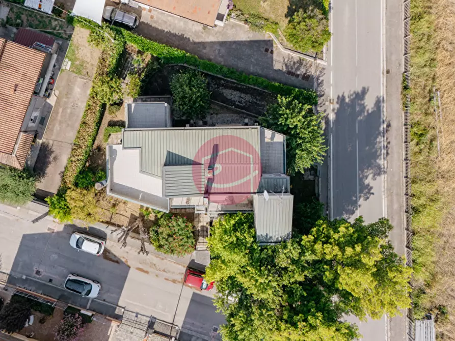 Immagine 3 di Casa bifamiliare in vendita  a Santarcangelo Di Romagna