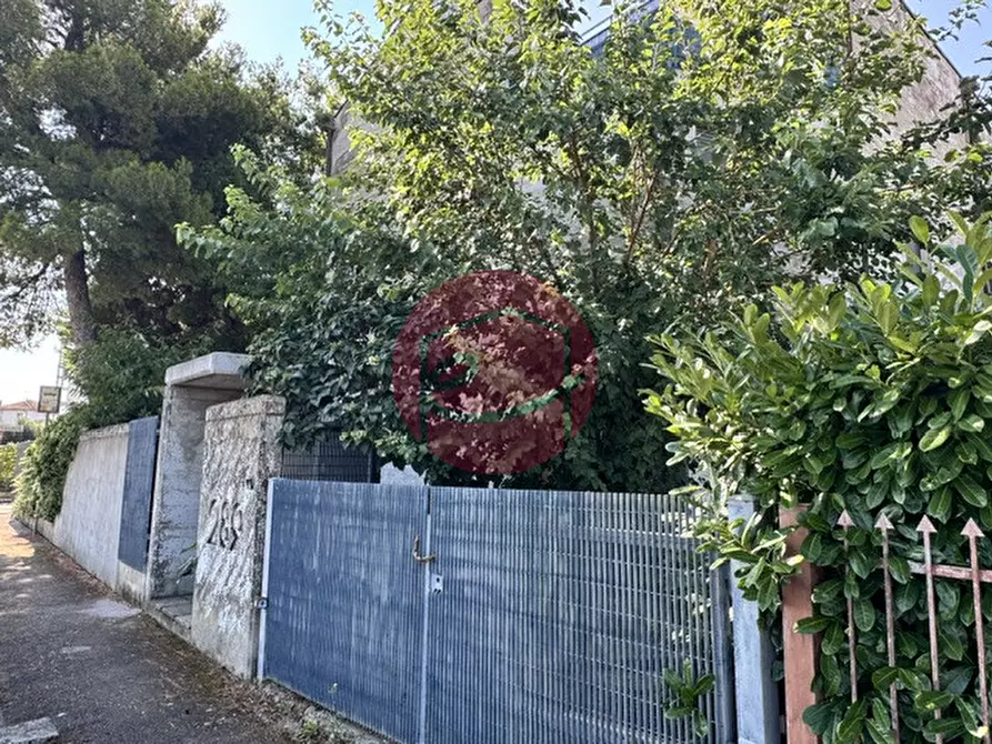 Immagine 4 di Casa bifamiliare in vendita  a Santarcangelo Di Romagna