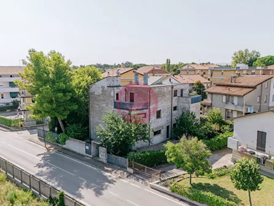 Immagine 4 di Casa bifamiliare in vendita  a Santarcangelo Di Romagna