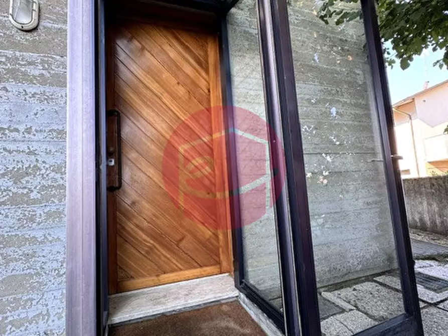 Immagine 5 di Casa bifamiliare in vendita  a Santarcangelo Di Romagna