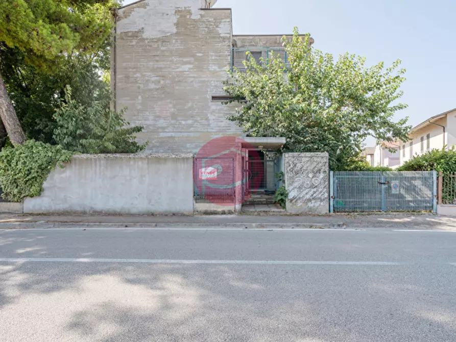 Immagine 6 di Casa bifamiliare in vendita  a Santarcangelo Di Romagna