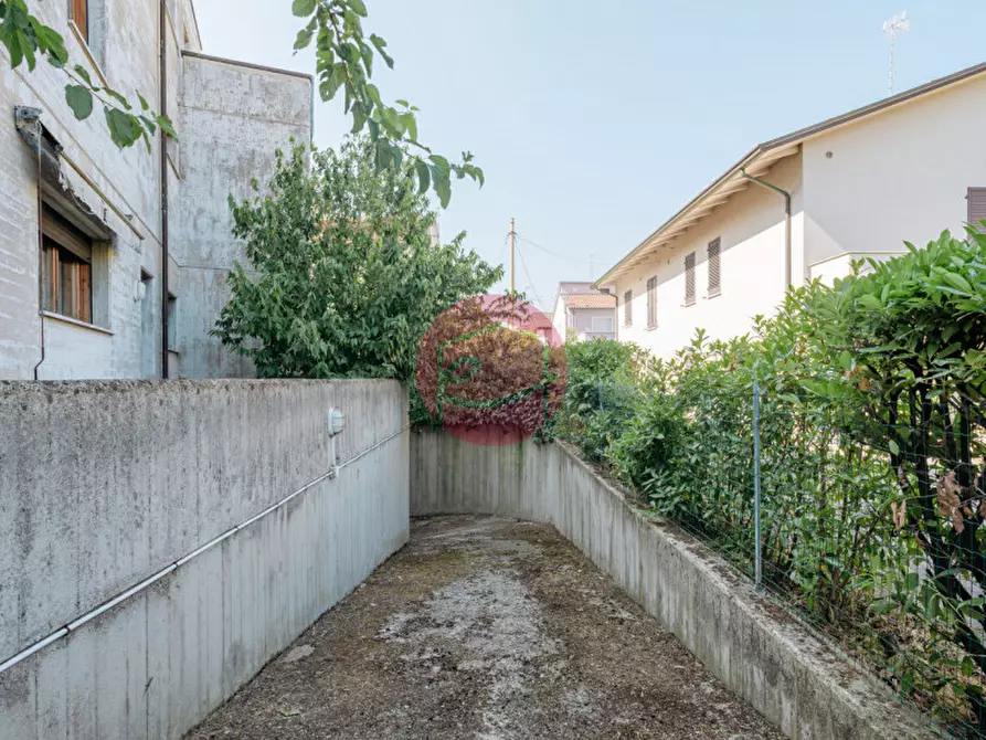 Immagine 10 di Casa bifamiliare in vendita  a Santarcangelo Di Romagna