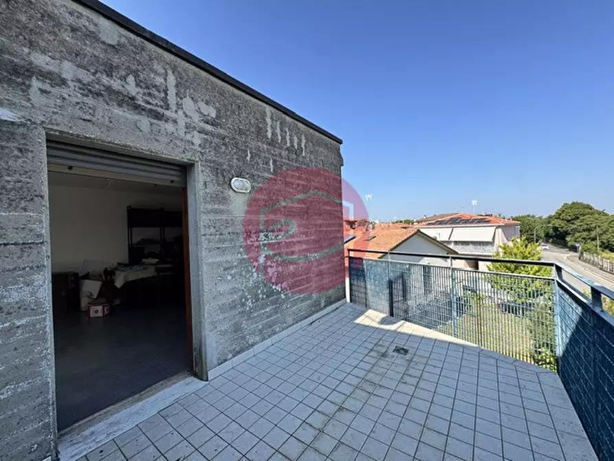 Immagine 21 di Casa bifamiliare in vendita  a Santarcangelo Di Romagna