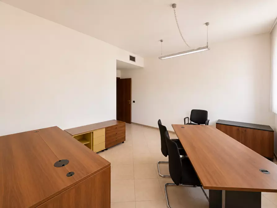 Immagine 5 di Ufficio in affitto  in Via Silvio Pellico a Treviso