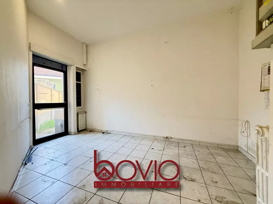 Immagine 17 di Negozio in vendita  in STRADA SAN MAURO N°90 a Torino