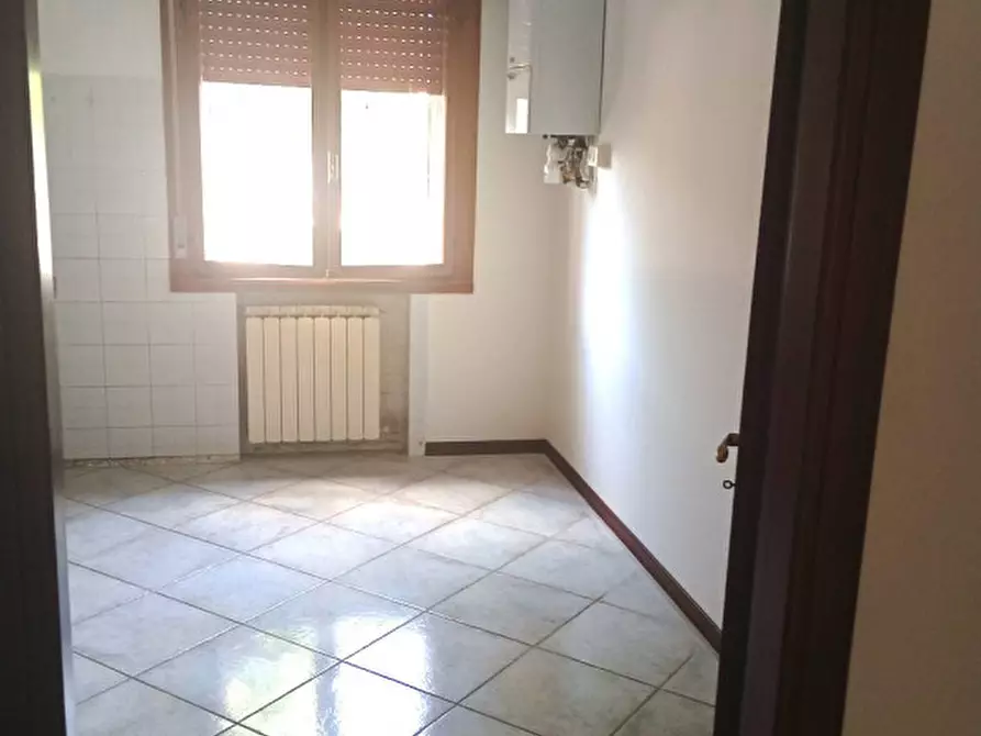 Immagine 1 di Appartamento in vendita  in Via Carlo Rosselli a Mirano