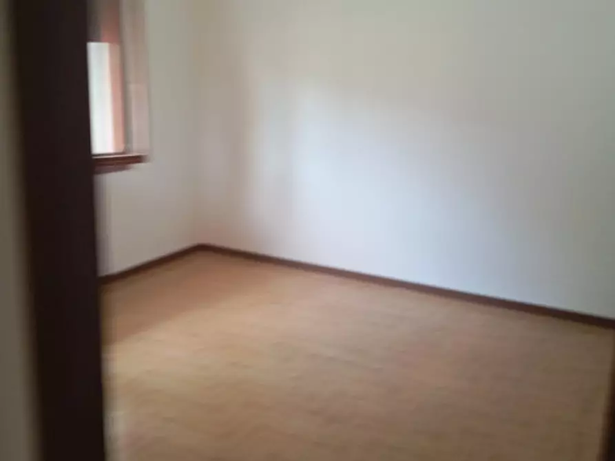 Immagine 3 di Appartamento in vendita  in Via Carlo Rosselli a Mirano