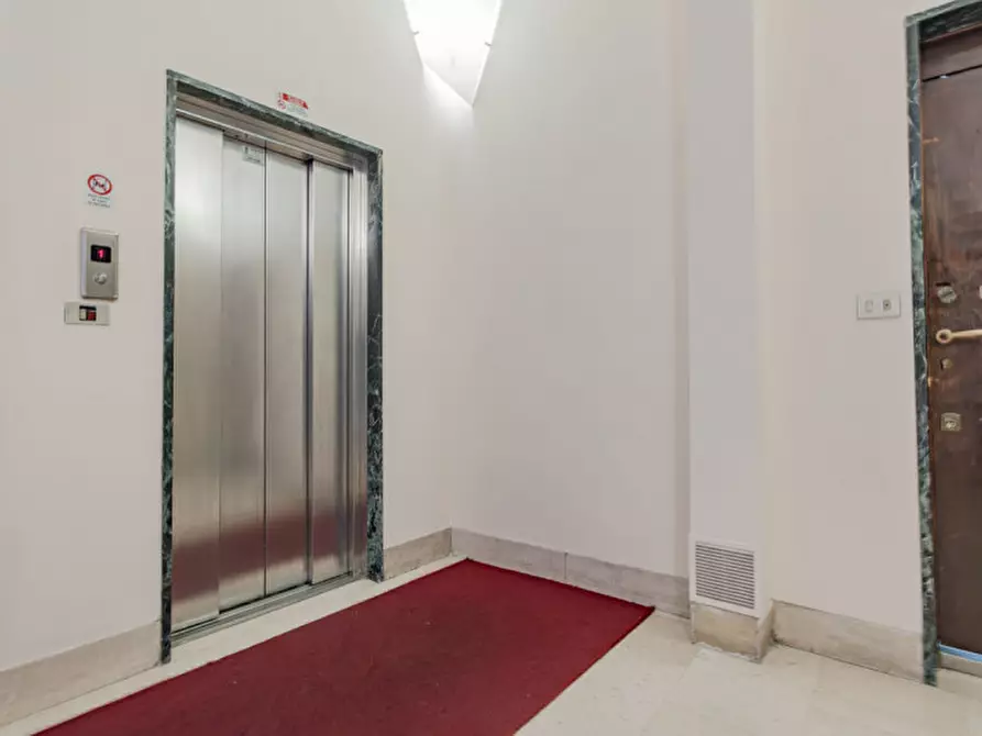 Immagine 29 di Appartamento in affitto  in Via Torino, 23 a Milano