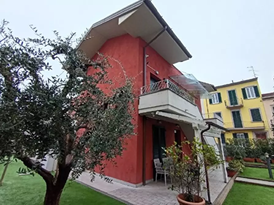 Immagine 6 di Appartamento in vendita  in V. Compagnetto da Prato, 6, 59100 Prato PO, Italia a Prato
