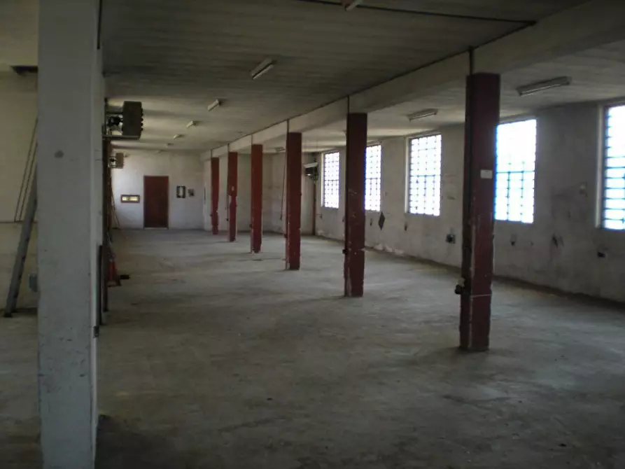 Immagine 8 di Capannone industriale in vendita  in Corso Pavia, 56 a Vigevano