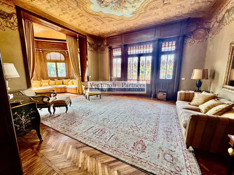 Immagine 3 di Palazzo in vendita  in Via Malocco Sotto 32 a Lonato del Garda