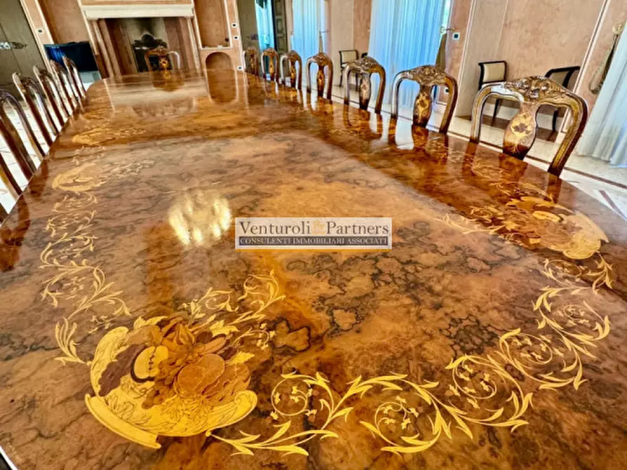 Immagine 21 di Palazzo in vendita  in Via Malocco Sotto 32 a Lonato del Garda