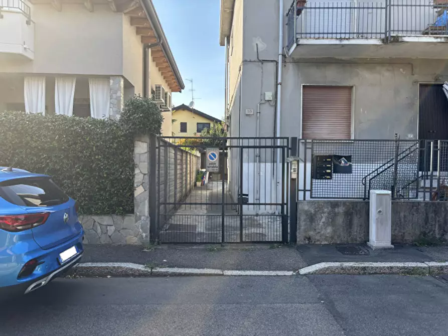 Immagine 2 di Appartamento in vendita  in Via Francesco Baracca 59 a Rho