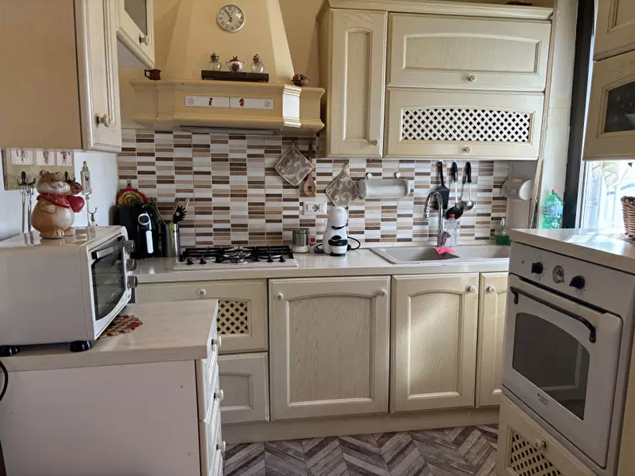 Immagine 10 di Appartamento in vendita  in Via Francesco Baracca 59 a Rho