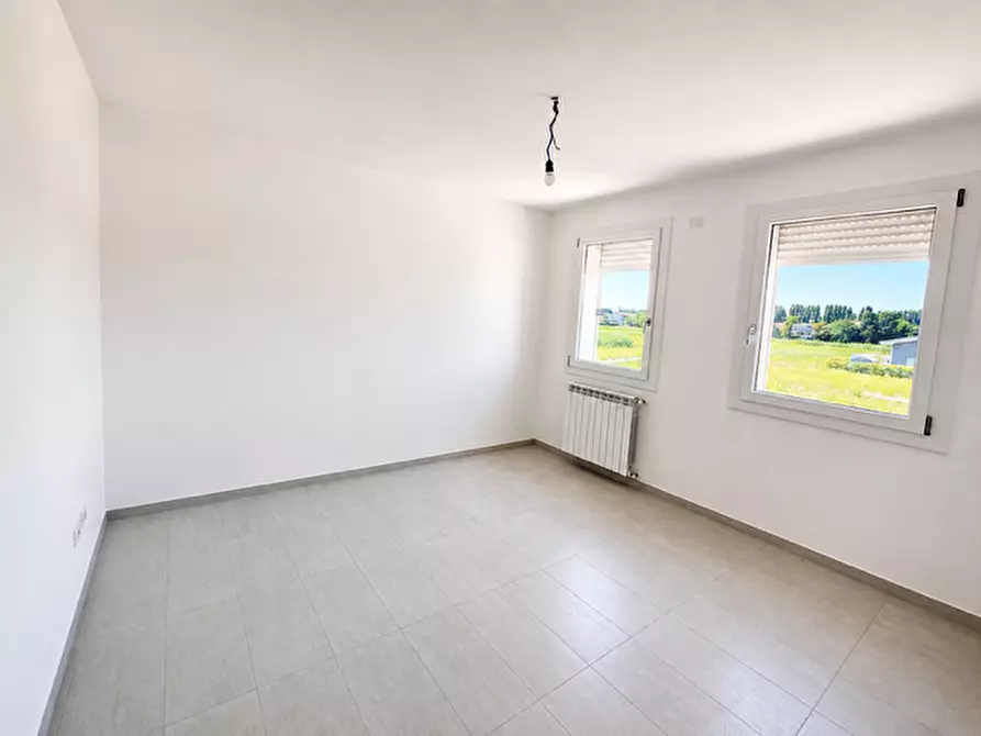 Immagine 6 di Villetta a schiera in vendita  a Badia Polesine