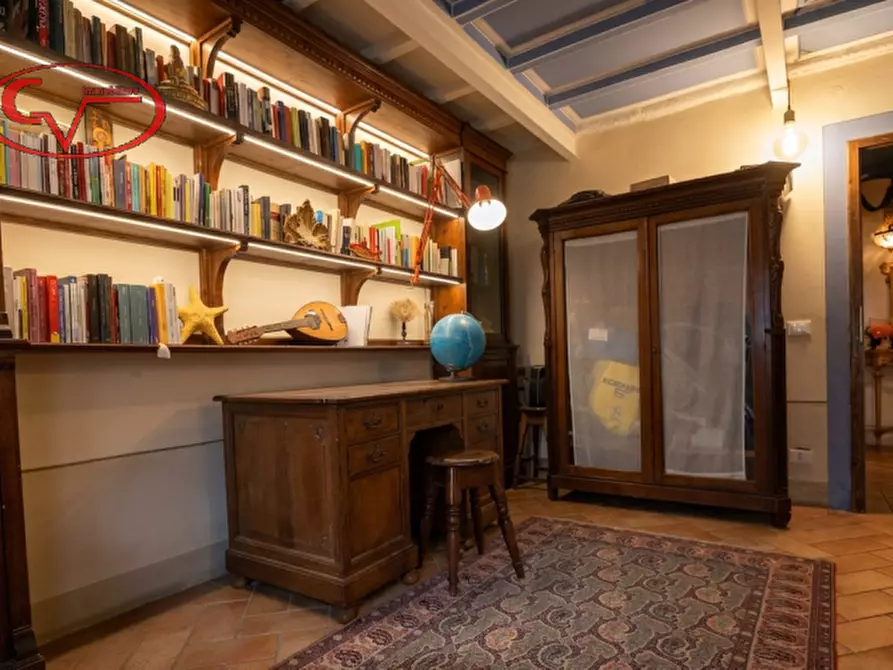 Immagine 14 di Villa in vendita  in Piazza Cesare Battisti a Montevarchi