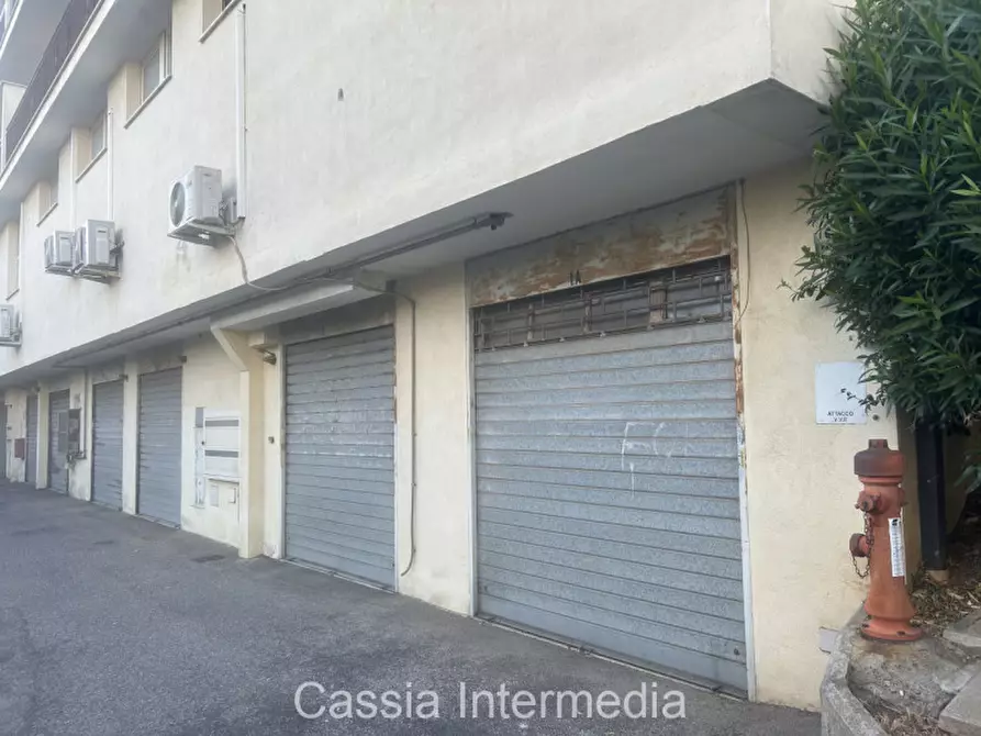 Immagine 3 di Garage in vendita  in Via Roma 69 a Nepi