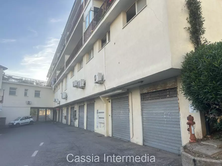 Immagine 5 di Garage in vendita  in Via Roma 69 a Nepi