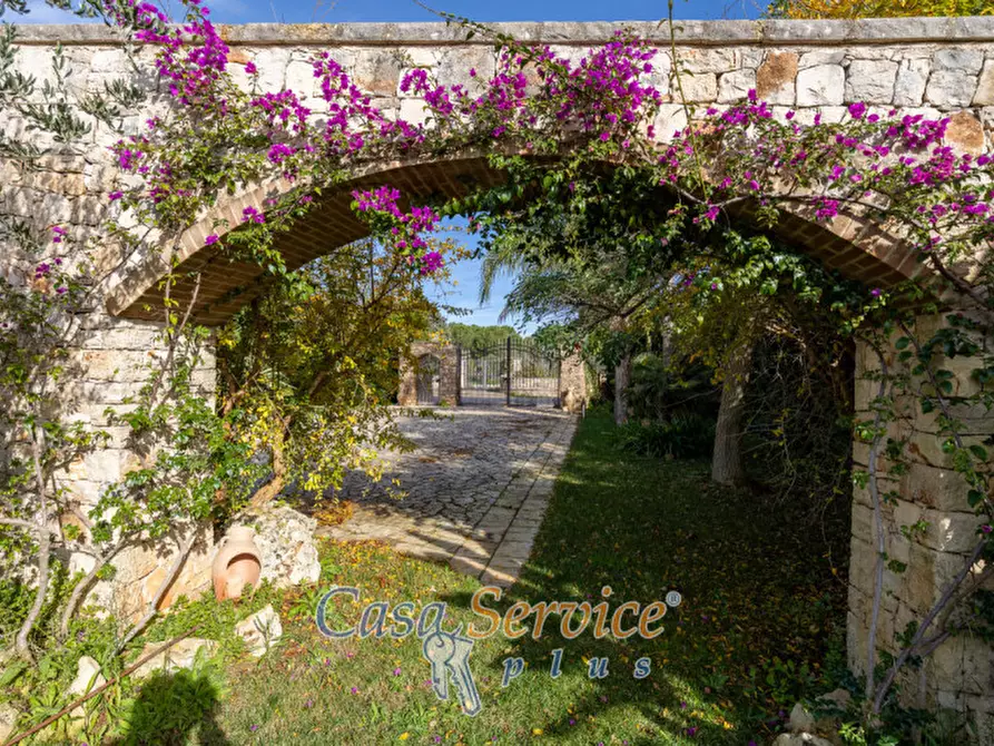 Immagine 24 di Villa in vendita  in Via Ischera a Casarano
