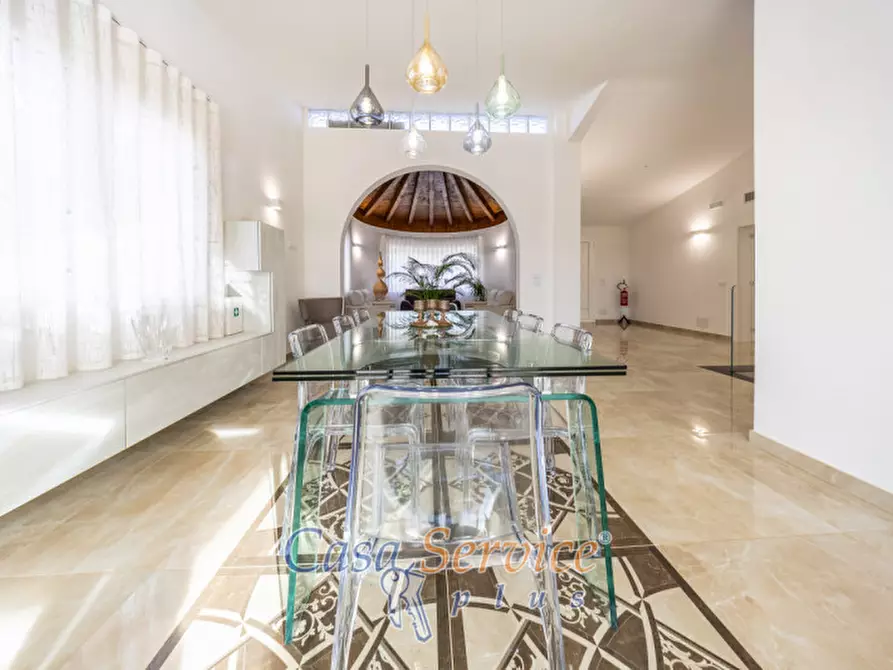 Immagine 45 di Villa in vendita  in Via Ischera a Casarano
