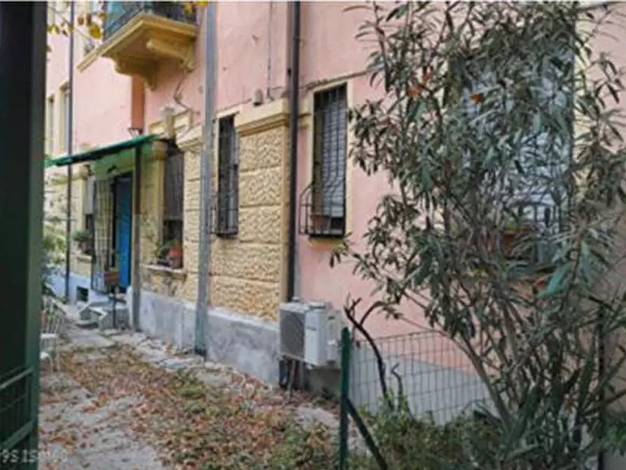 Immagine 10 di Appartamento in vendita  in Via Rovereto 11 a Verona