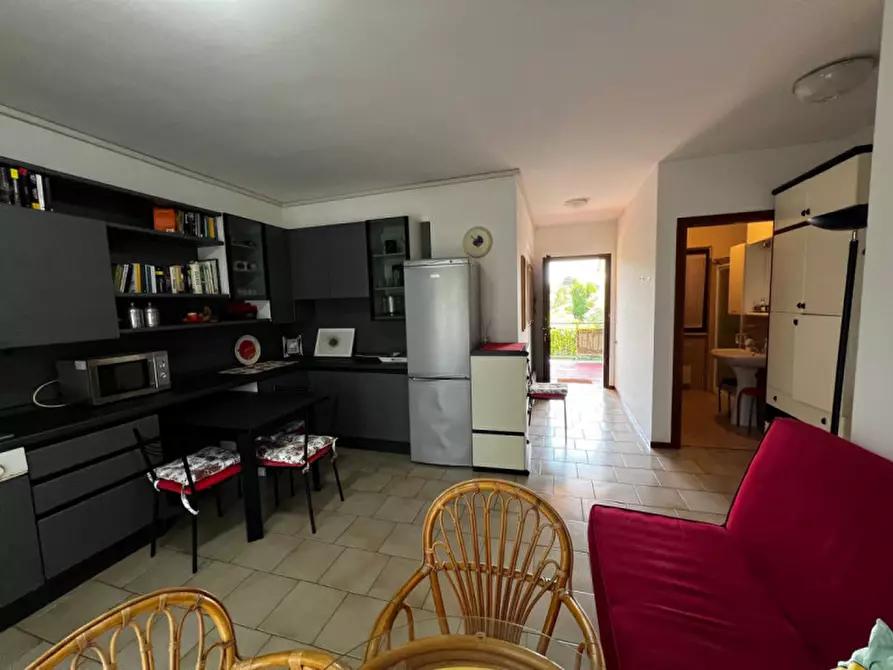 Immagine 14 di Appartamento in vendita  in Via San Rocco a Soiano Del Lago